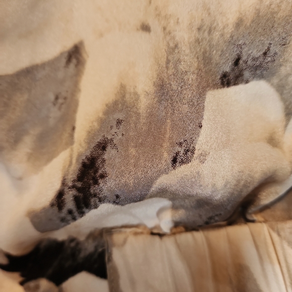 Calvin Klein wind breaker,  stand up collar, long sleeves, floral XS - Picture 4 of 8